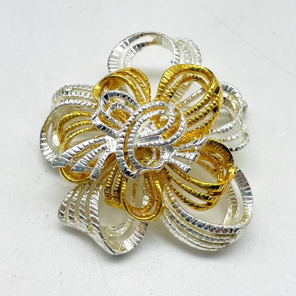 Vintage Brooch Pin Gold Silver Tone Ribbon Flower Layered Floral Statement 3D